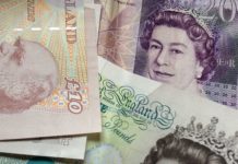 Британский фунт обвалился на фоне итогов выборов в парламент