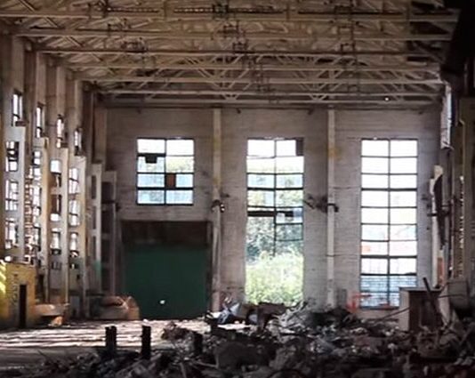 25 лет приватизации в России: что осталось от страны заводов и фабрик?