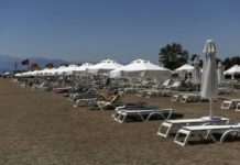 Пятеро россиян погибли на курортах Турции за два дня