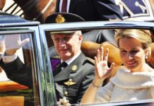 Король Бельгии рассказал Порошенко о тайном визите в Киев